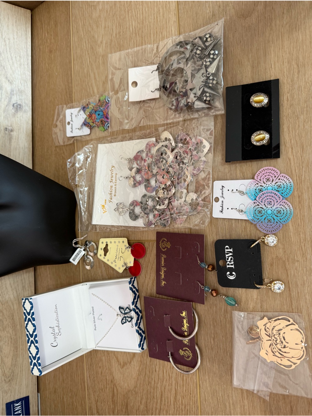 Mixed Fashion Jewelry Lot - 12 Pieces Lot G
